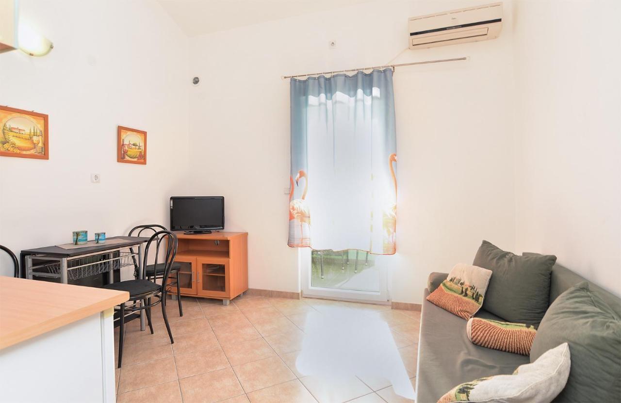 Apartments Ariana 1989 Fazana Luaran gambar