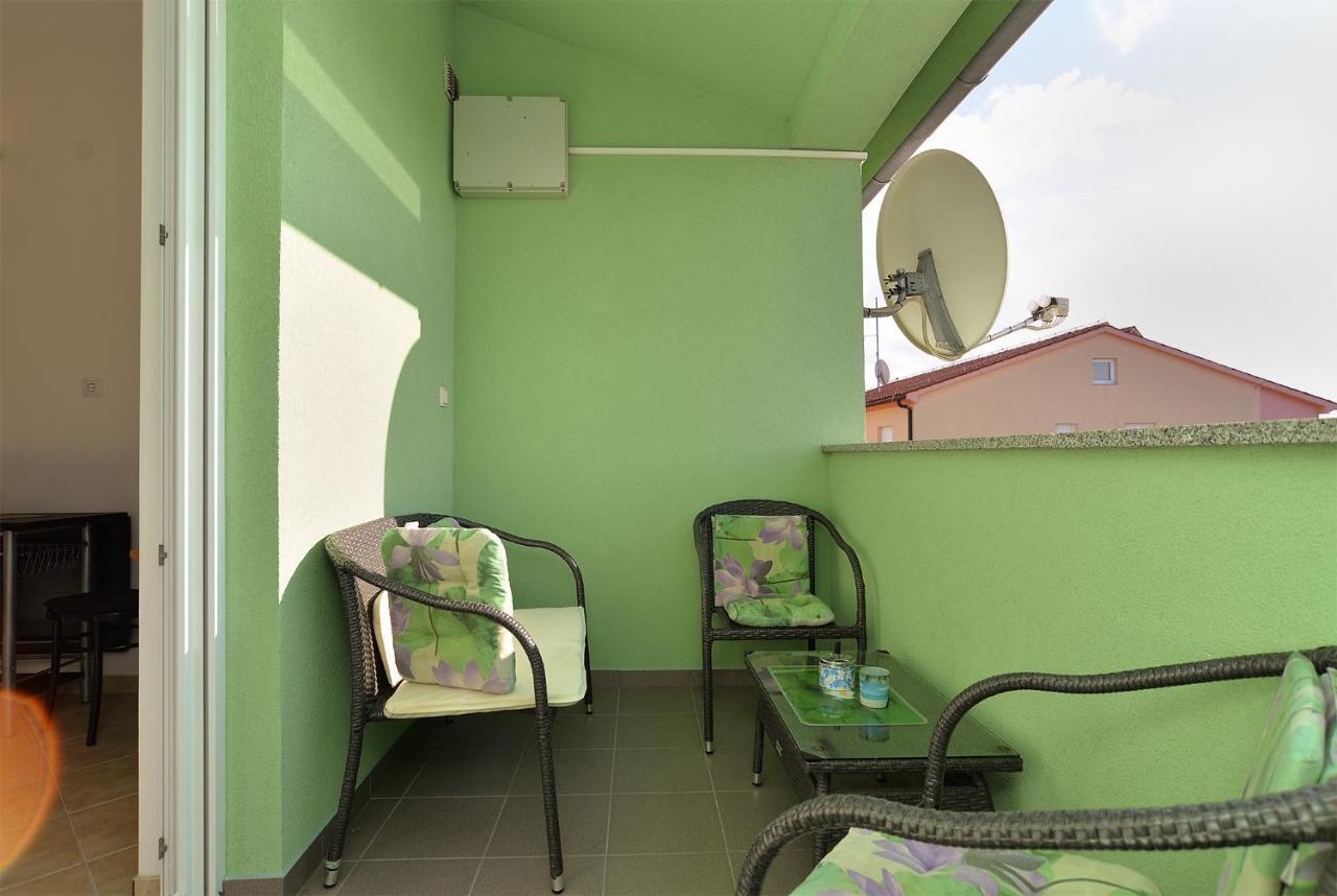 Apartments Ariana 1989 Fazana Luaran gambar